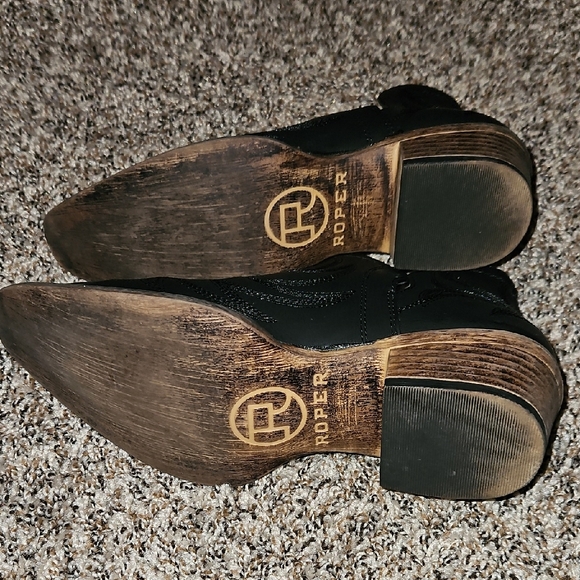 Roper Black Western Ankle Booties - Picture 8 of 8